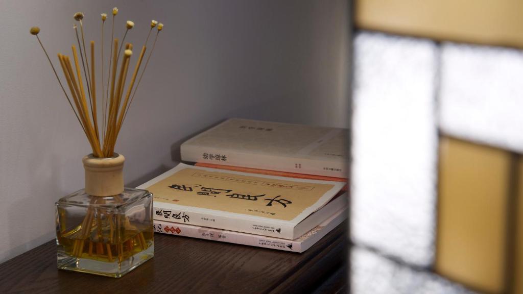 Relais & Chateaux Chaptel Hangzhou Hotel Room photo
